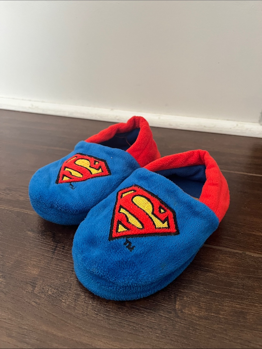 Toddler superman slippers